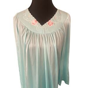 Vintage NWT Shadowline Ice Blue Long Nightgown Embroidered Yoke Lingerie Small